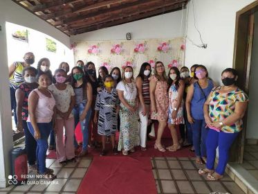 Mamães são homenageadas durante atendimento na Assistência Social de Aldeias Altas